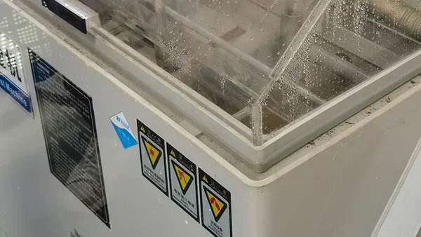 Salt Spray Tester